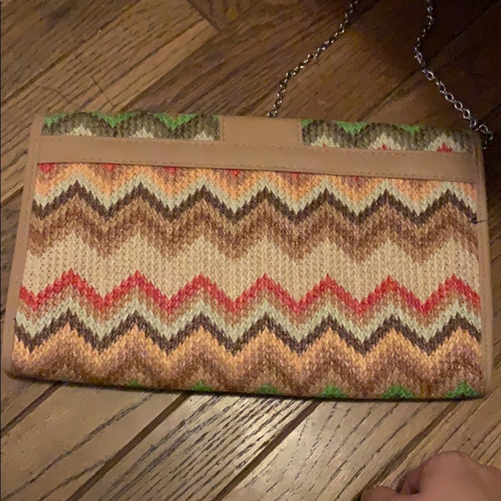 Weaved Bag - Picture 4 of 4